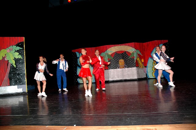 min 2005 05 28 orangerie 097